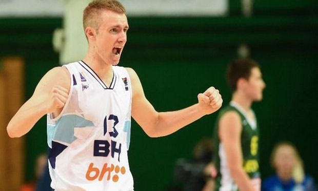 Τζανάν Μουσά: Εθνικός ήρωας ετών 17