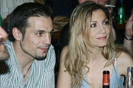 Όταν ο Ντέμης παντρεύτηκε την Βανδή