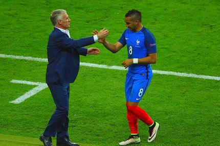 Το σουτ-τηλεφώνημα και η “δυσκοίλια” Γαλλία