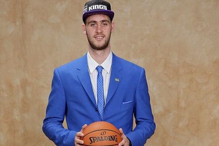 To VIDEO των Κινγκς για Παπαγιάννη