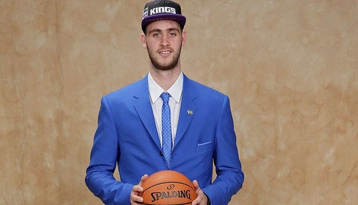 To VIDEO των Κινγκς για Παπαγιάννη