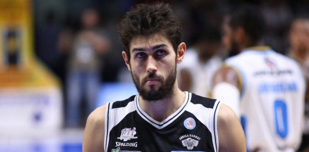 Άρχισε τις μεταγραφές η Μιλάνο