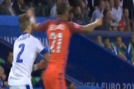 Η αγκωνιά του Μπέρτραντ στον Πέκαρικ