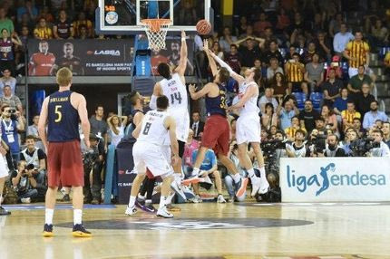 Το τελευταίο λεπτό στο Μπαρτσελόνα-Ρεάλ που “έσπασε” καρδιές