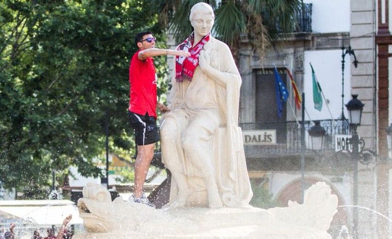 Φεύγει για δεύτερη φορά ο Ρέγες από Σεβίλλη