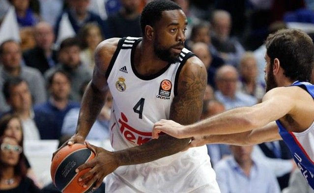 Ο Ρίβερς υπέγραψε στον Παναθηναϊκό