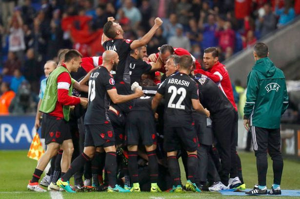 Η αλβανική κυβέρνηση προσφέρει μυθικό πριμ και διπλωματικά διαβατήρια στους παίκτες!