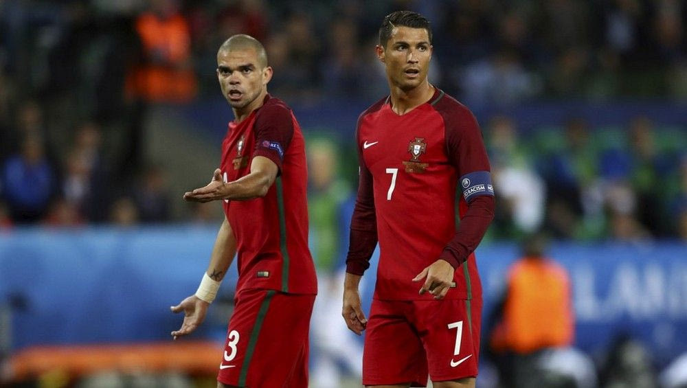 Ετοιμοπόλεμος ο Πέπε