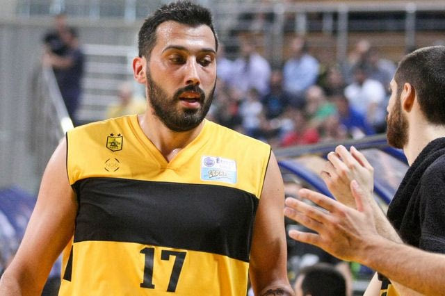 Ανανέωσε με τον Άρη ο Σίμτσακ