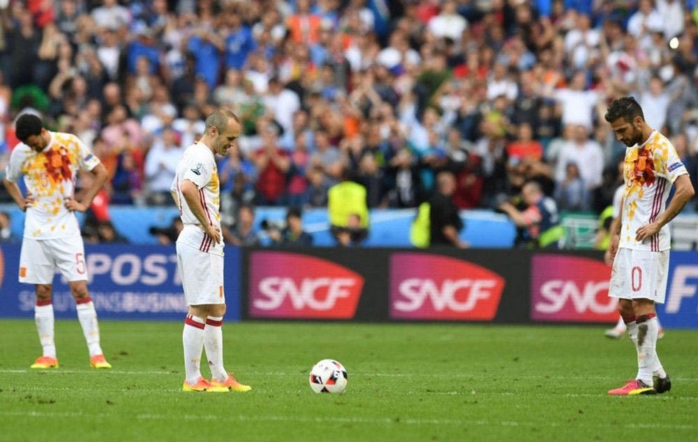 “Θρηνεί” ο ισπανικός Τύπος: “Εκλεισε ένας κύκλος”