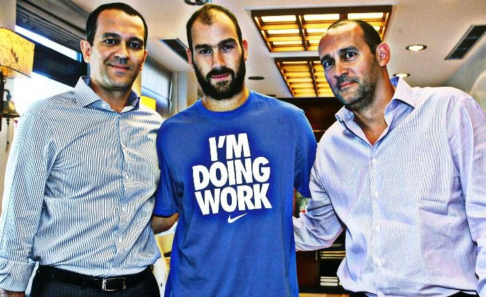 Tη Δευτέρα το ραντεβού Σπανούλη-Αγγελόπουλων, τι θέλει ο V-Span