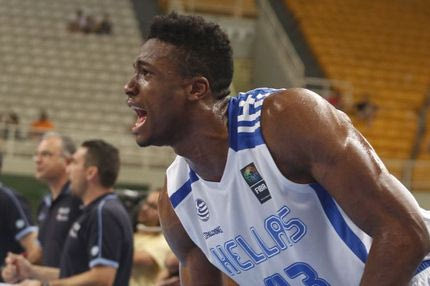 Δεν είναι ο Γιάννης, είναι ο Θανάσης: Τους κάρφωσε στα μούτρα!