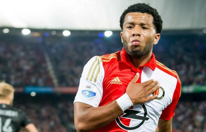 Χάθηκε ο Βιλένα για Ολυμπιακό, ανανέωσε με Φέγενορντ