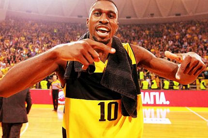 Ο Ολυμπιακός κέρδισε τη μάχη για Γουάιτ