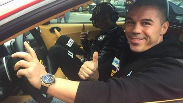 Το εντυπωσιακό αμάξι του Μιχάλη Ζαμπίδη!