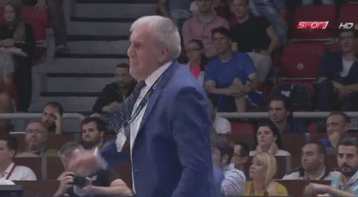 Έξαλλος: “Έκρηξη” Ζοτς στο “Αμπντί Ιπεκτσί”