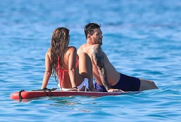 “Καυτές” διακοπές για Μέσι στην Ίμπιζα