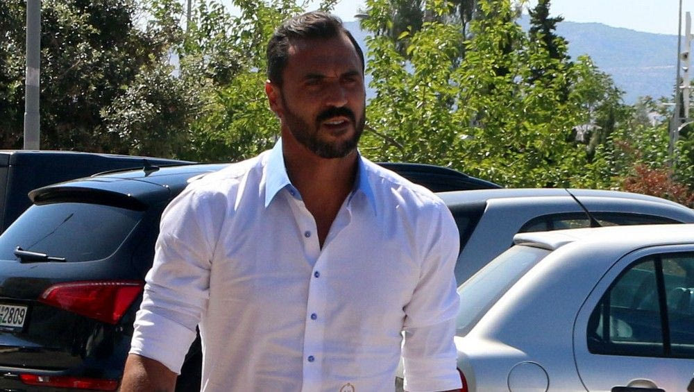 Στα γραφεία της ΑΕΚ: Υπογράφει ο Αλμέιδα