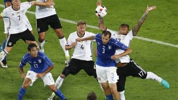 Το… γλέντι του twitter στον Μπόατενγκ