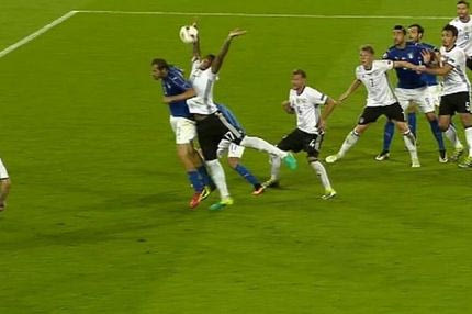 Θύμισε Ολιβάρες ο Μπόατενγκ