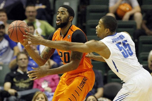 Ανακοίνωσε Κόμπινς ο Απόλλων