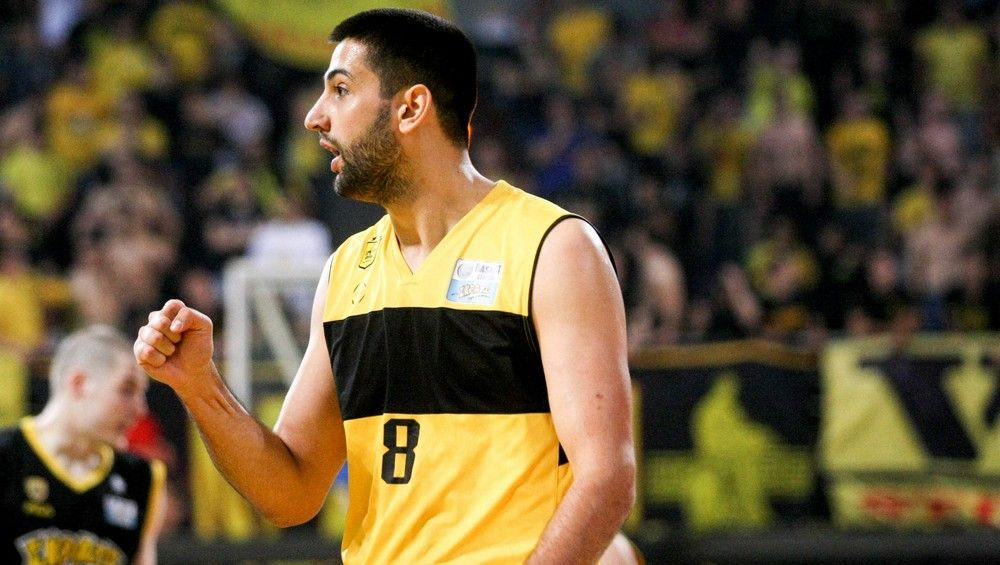 Επιμένει… ελληνικά η Κύμη: Πήρε και Τσούπκοβιτς