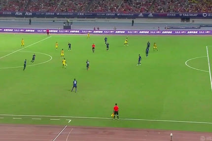 Τους πέρασε όλους και έβαλε γκολάρα ο Ντεμπελέ