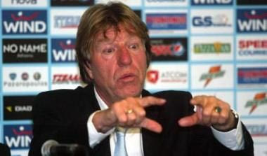 Ντε Μος: “Καλός ο Πανιώνιος, αλλά… ξέχασε να σκοράρει”. Παράσχος: “Με ένα σουτ, πέτυχαν γκολ”