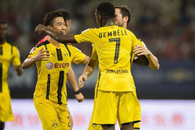 Φιλική τεσσάρα της Ντόρτμουντ επί της Γιουνάιτεντ