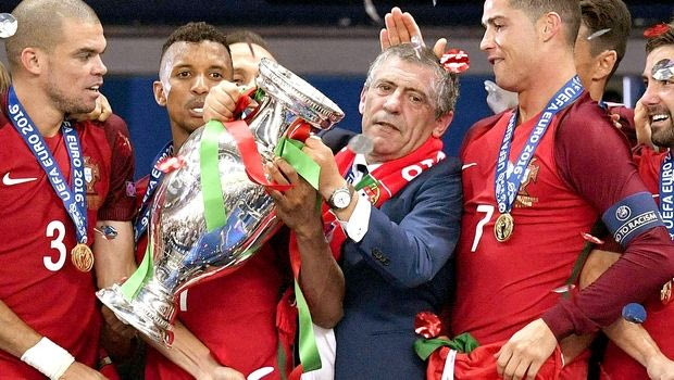 Μίλησε ελληνικά ο Σάντος: “Πάντα στην καρδιά μου οι Έλληνες!”