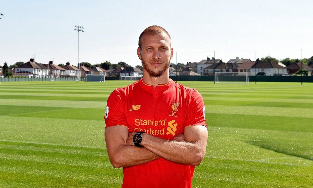Εσθονό στόπερ πήρε η Λίβερπουλ