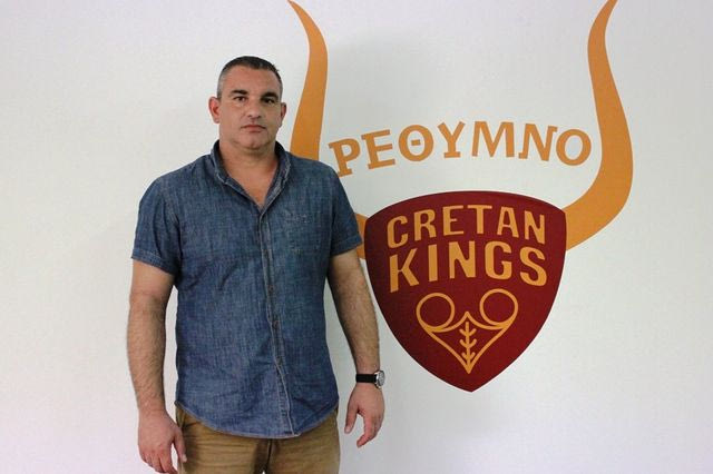 Ο Κωνσταντινίδης στο τιμόνι του Ρεθύμνου