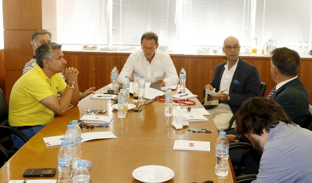 Πανόπουλος: “Μόνο έρωτα δεν κάναμε με την ΕΠΟ αλλά…”