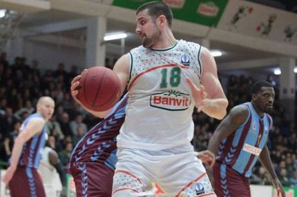 Στην Νταρουσάφακα ο καλύτερος ριμπάουντερ του Eurocup