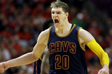 Μοζγκόφ στους Λέικερς με καλύτερο συμβόλαιο από αυτό του Κάρι!