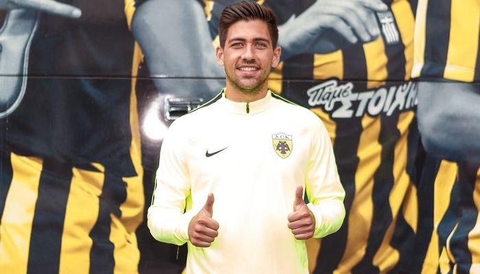 Μπακασέτας: “Με καρδιά και μυαλό η απόφαση να έρθω στην ΑΕΚ”