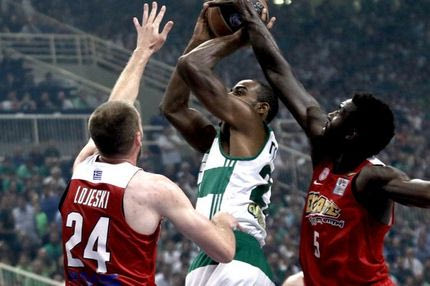 Άλλα είναι τα προβλήματα, όχι οι Αμερικανοί