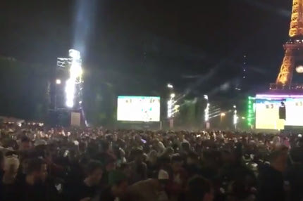 Τρόμος στη fanzone του Παρισιού υπό τον φόβο βόμβας