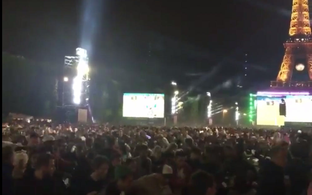 Τρόμος στη fanzone του Παρισιού υπό τον φόβο βόμβας