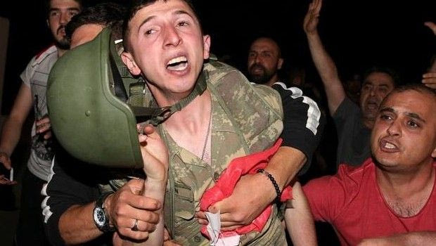 Ένας Τούρκος γράφει στο Contra.gr για το πραξικόπημα