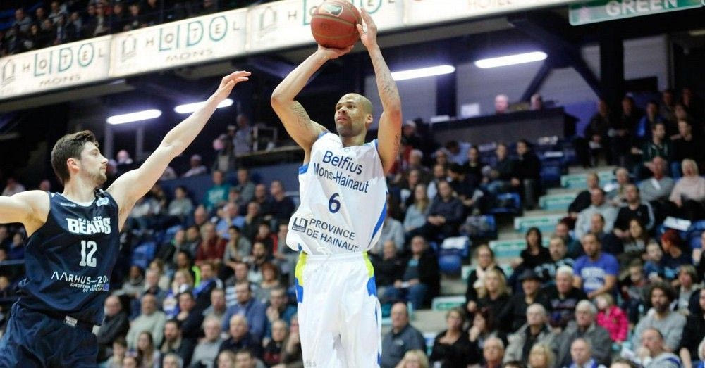 Ανακοινώθηκε ο Αρνολντ