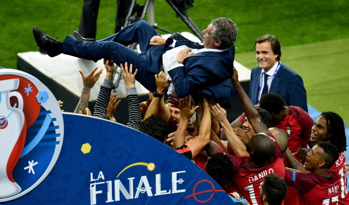 “Πολύ πιθανό να κλείσει την καριέρα του στην Ελλάδα ο Σάντος”