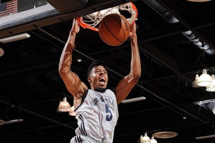 Από τον Ηλυσιακό έφτασε στους Γκρίζλις