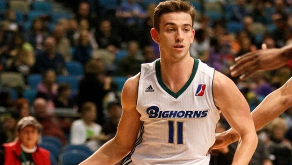 Η Τσεντεβίτα φέρνει τον υιό Στόκτον στην Ευρώπη