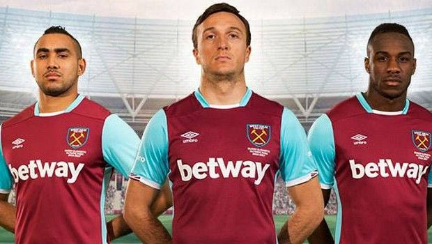 Κινηματογραφική παρουσίαση φανέλας για τη Γουέστ Χαμ