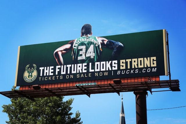 O Giannis… στους δρόμους του Μιλγουόκι