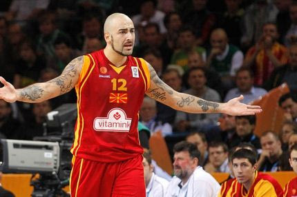 Η ΠΓΔΜ τιμώρησε τον Άντιτς