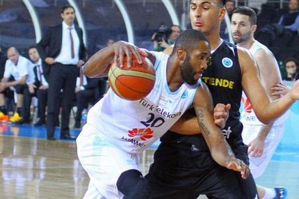 Ο Άρης έφερε τον Μπάκνερ