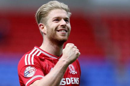 EPIC FAIL: Παίκτης της Μίντλεσμπρο έδειξε κατά λάθος τα γεννητικά του όργανα!