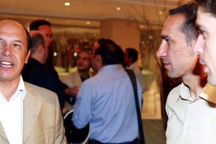 Αντιμέτωπος με τα παιδιά του